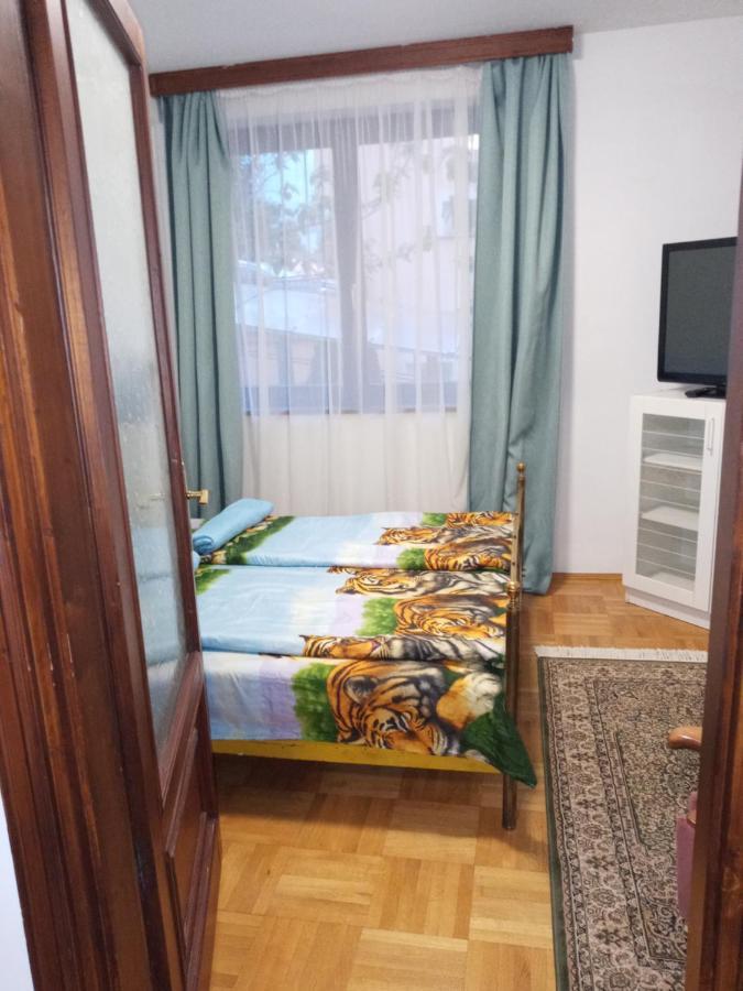 Luxury Eagle Apartman Budapest Exterior photo