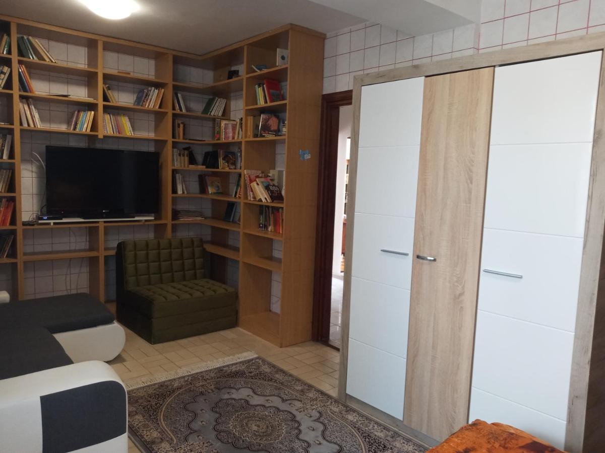 Luxury Eagle Apartman Budapest Exterior photo